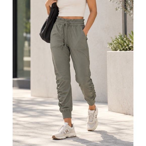 lululemon athletica Pants - Lululemon Beyond the Studio Jogger Lightweight Stretch Green Ruched Pockets 4